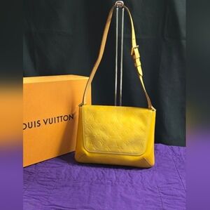 LV Vernis Thompson Street Bag- Louis Vuitton Handbag